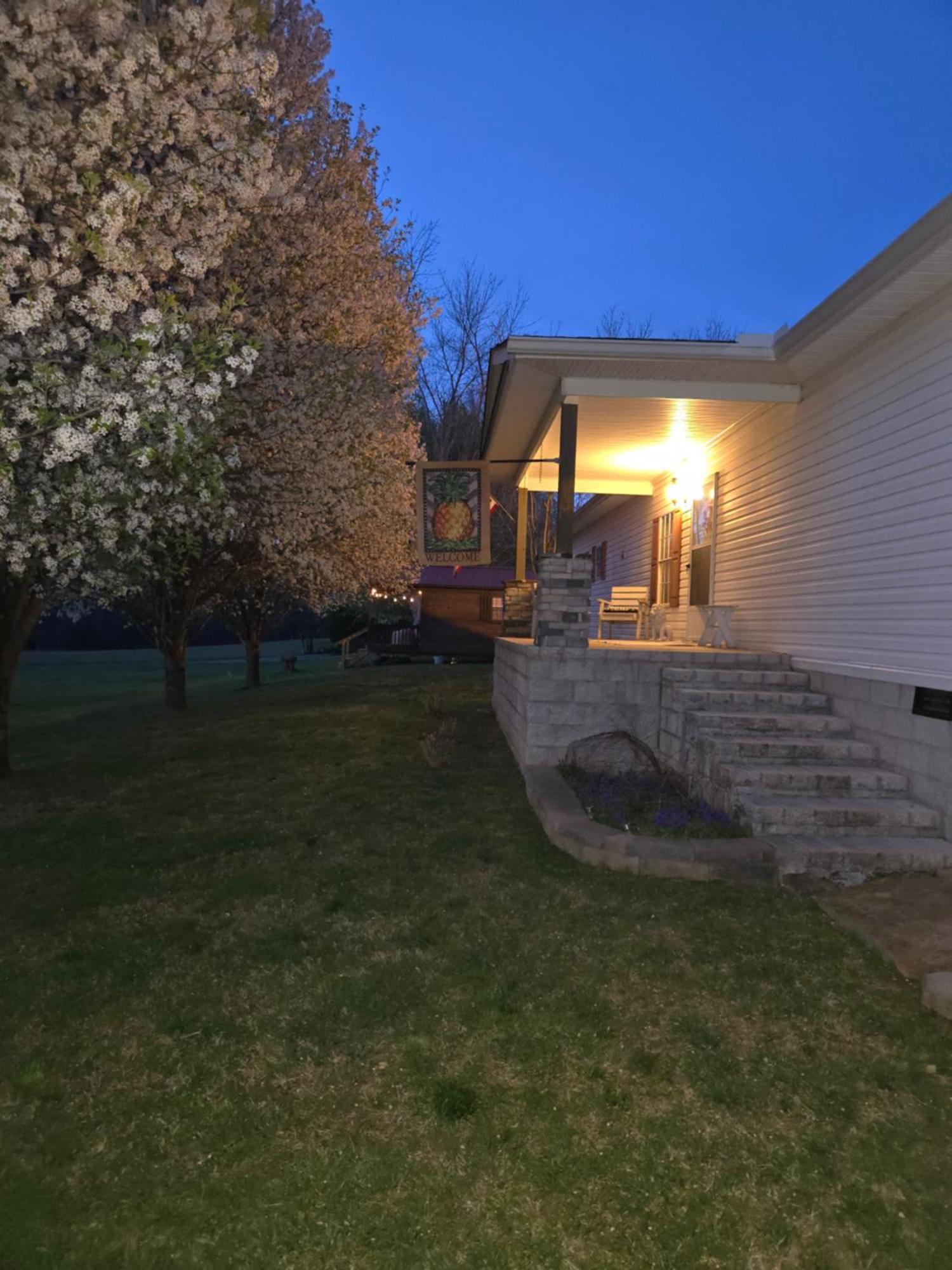 Flatt Creek Cottage Livingston ภายนอก รูปภาพ