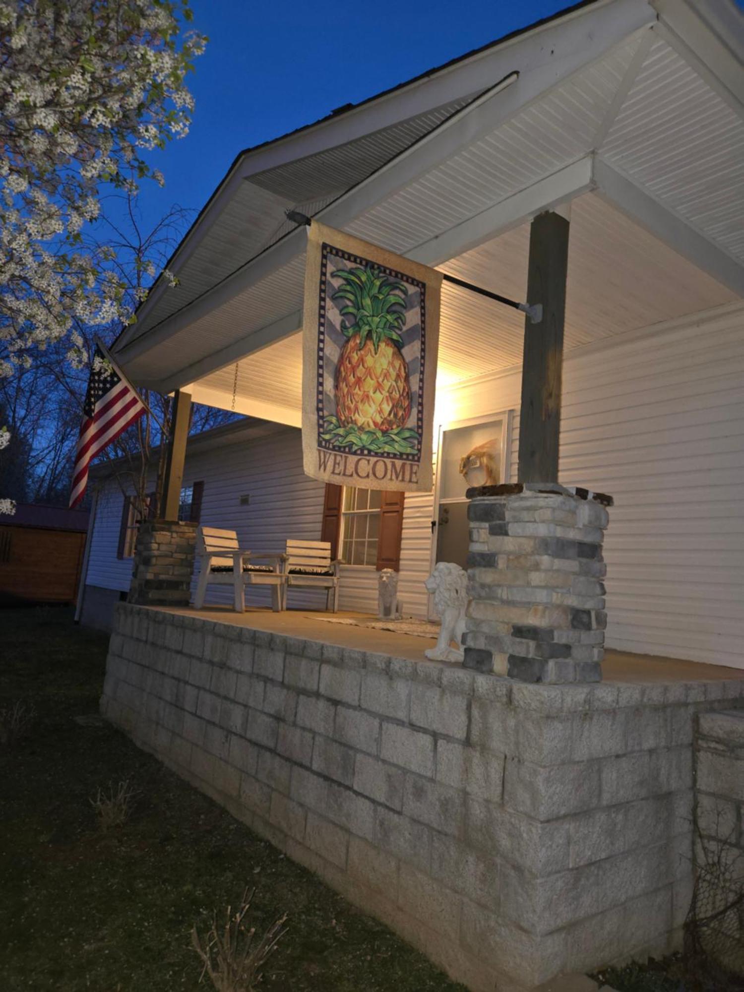 Flatt Creek Cottage Livingston ภายนอก รูปภาพ
